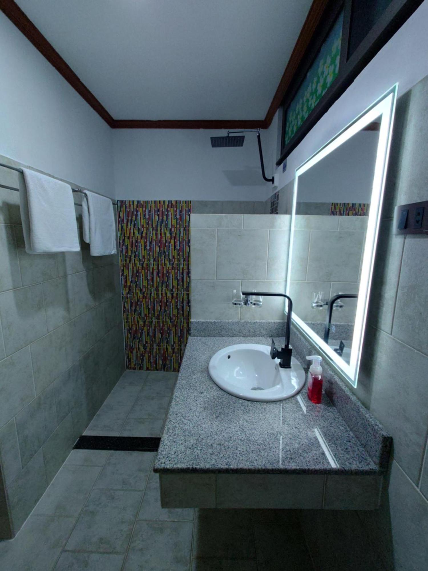 'צ'אוונג ביץ Samui Little Garden Resort חדר תמונה